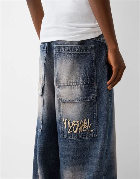 mega baggy jeans bershka.